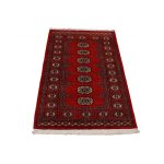 Pakisztáni szőnyeg bordó Bokhara 79x129 kézi csomózású szőnyeg
