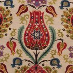 Krém díszpárna 45x45 – Keleti gránátalma